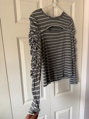 Maurices Gray & White Striped Ribbed Knit Top